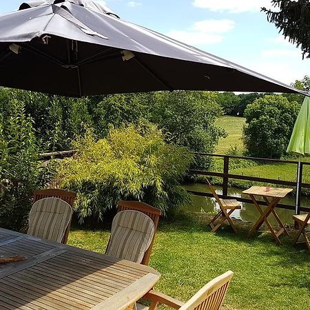 مبيت وإفطار Beaumont-sur-Sarthe La Belmontaise المظهر الخارجي الصورة