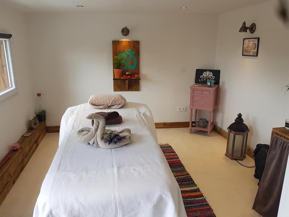 مبيت وإفطار Beaumont-sur-Sarthe La Belmontaise المظهر الخارجي الصورة