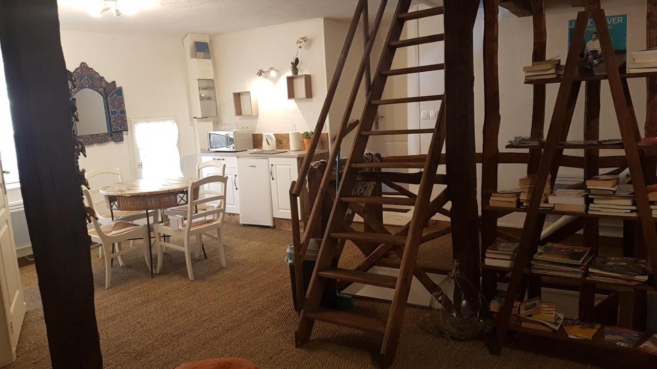 مبيت وإفطار Beaumont-sur-Sarthe La Belmontaise المظهر الخارجي الصورة